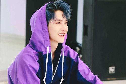 王一博综艺在线吃瓜视频,趣味互动引网友热议