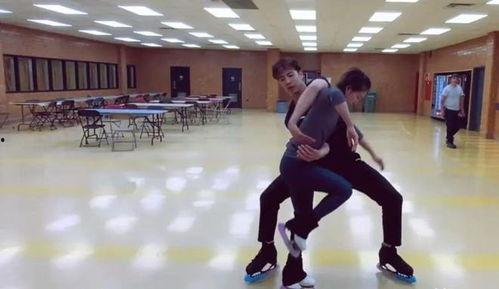 滑滑吃瓜视频,揭秘热门视频背后的趣味故事