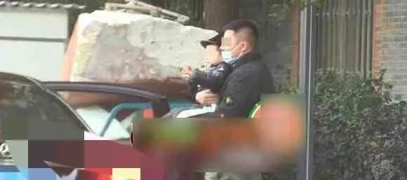 郫县吃瓜消息事件视频,一场网络热议背后的真相揭秘